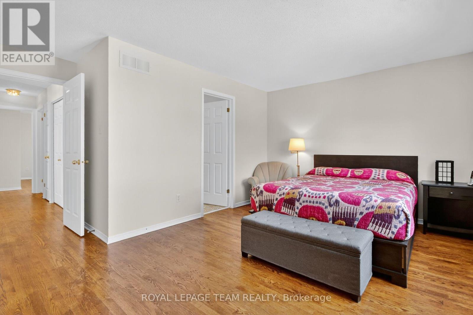 84 Newborough Crescent