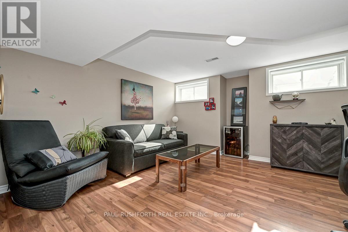 639 Pine Vista Drive