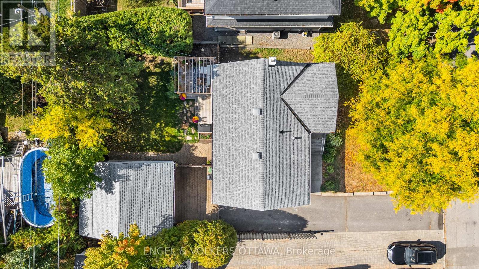 1270 Cheverton Avenue