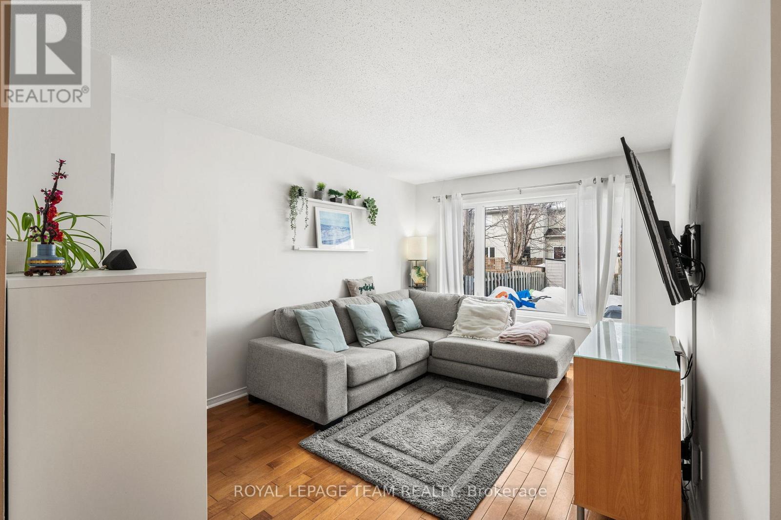 211 Longshire Circle