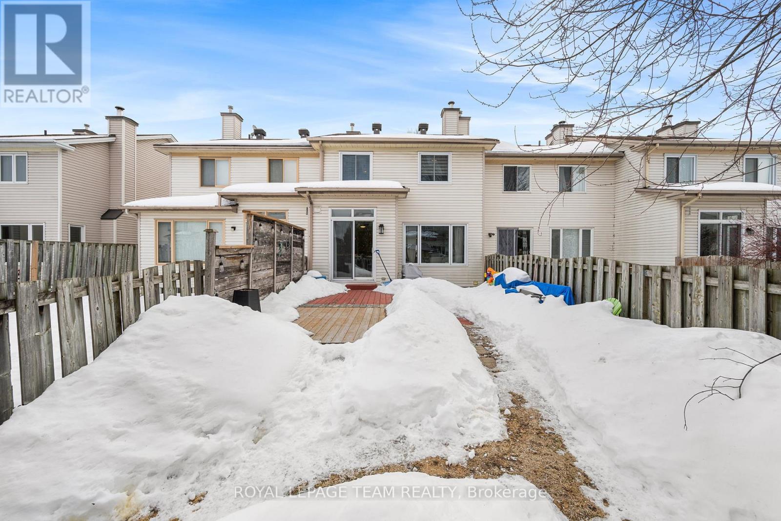 211 Longshire Circle