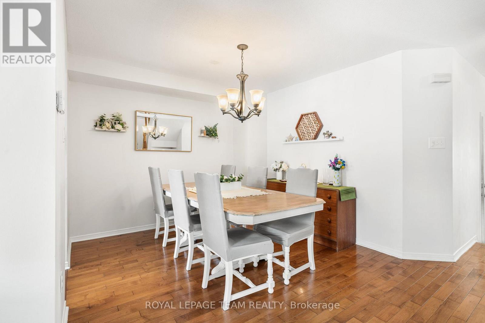 211 Longshire Circle