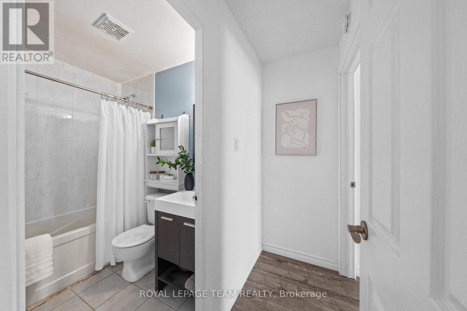 1785 Frobisher Lane, Unit 2501