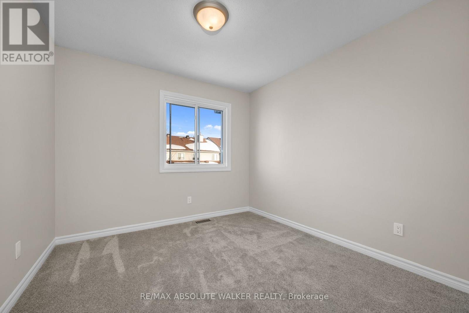 1538 Briarfield Crescent