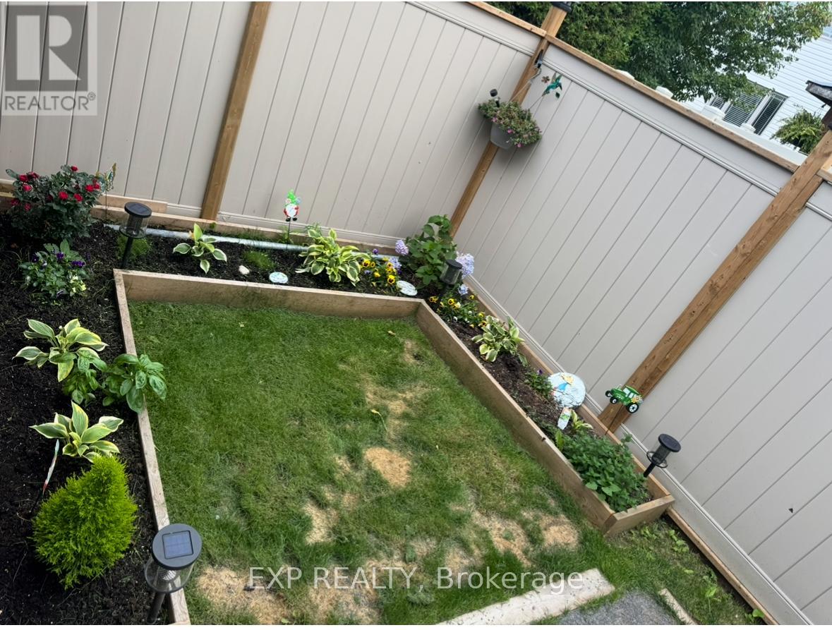 589 Pepperville Crescent