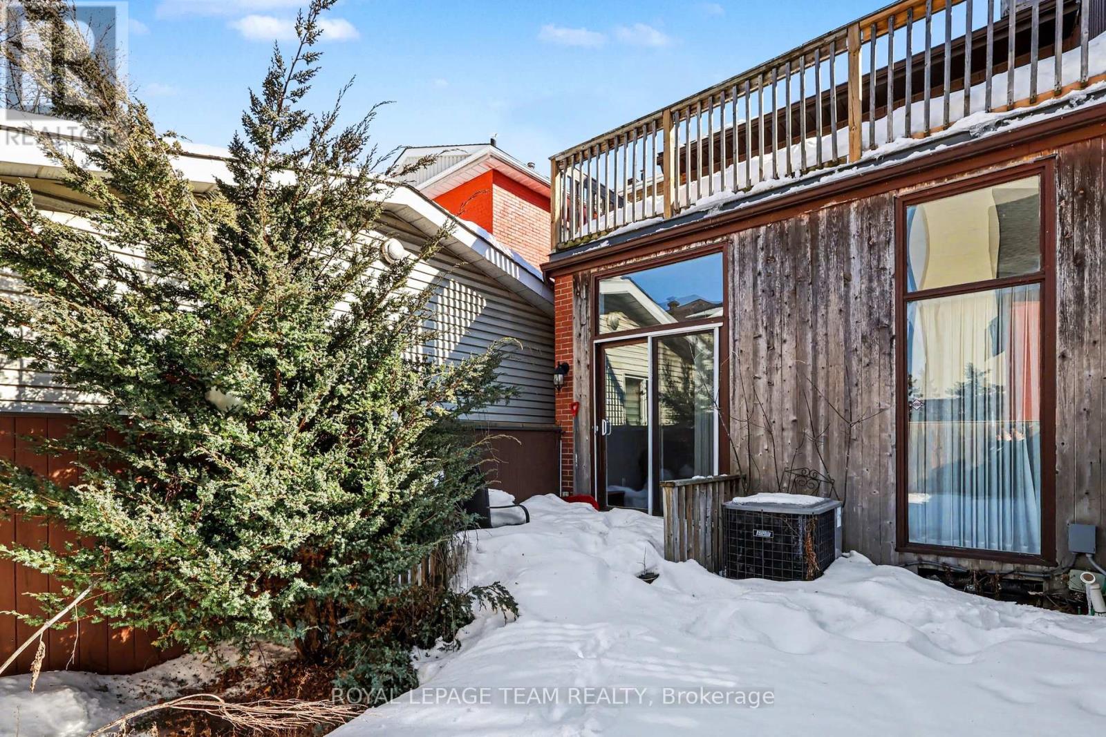 C - 595 Besserer Street