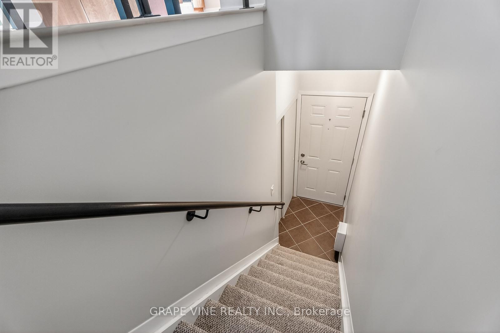 4 - 795 Montreal Road