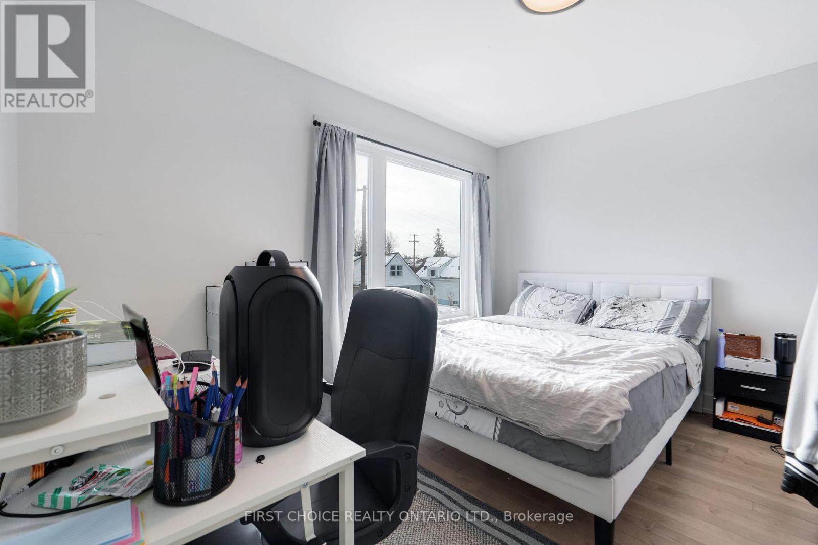 271 Queen Mary Street