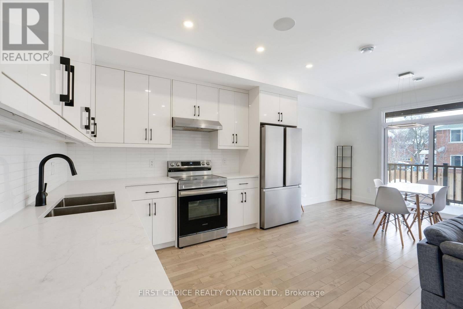 271 Queen Mary Street