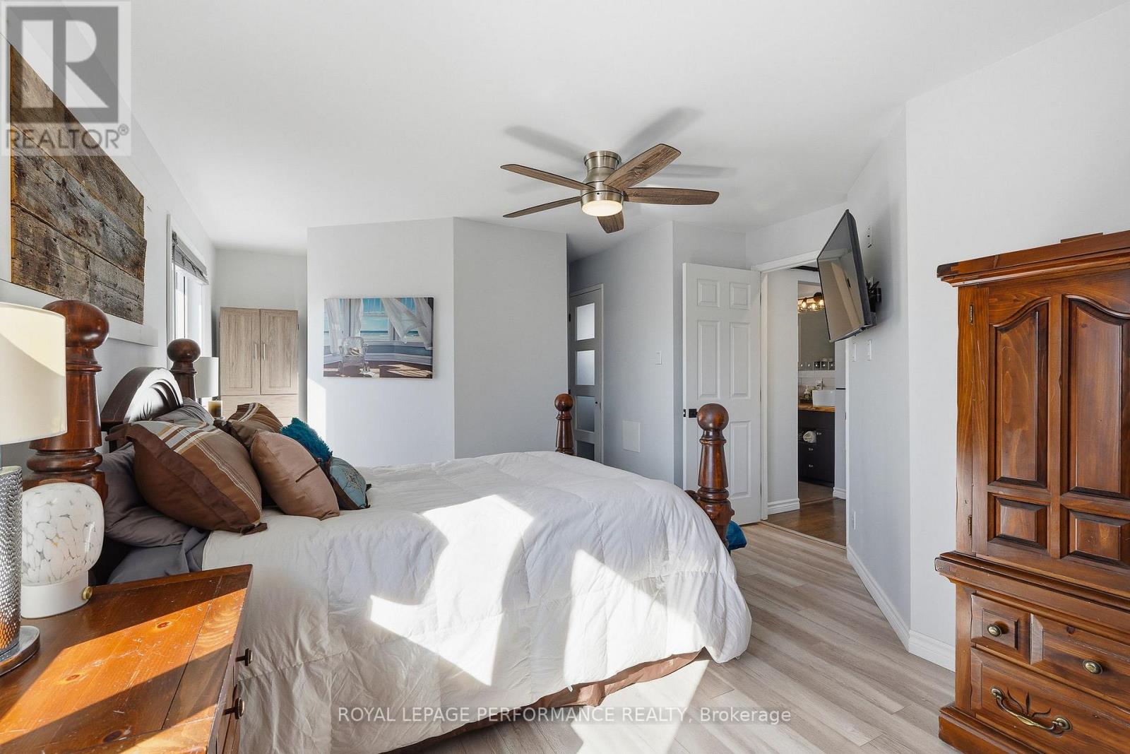 66 Faucher Boulevard