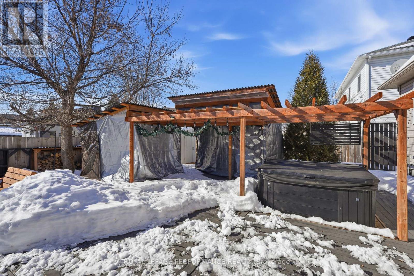 66 Faucher Boulevard