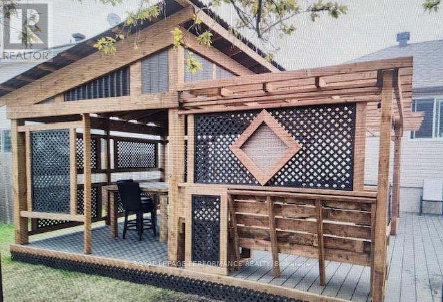 66 Faucher Boulevard