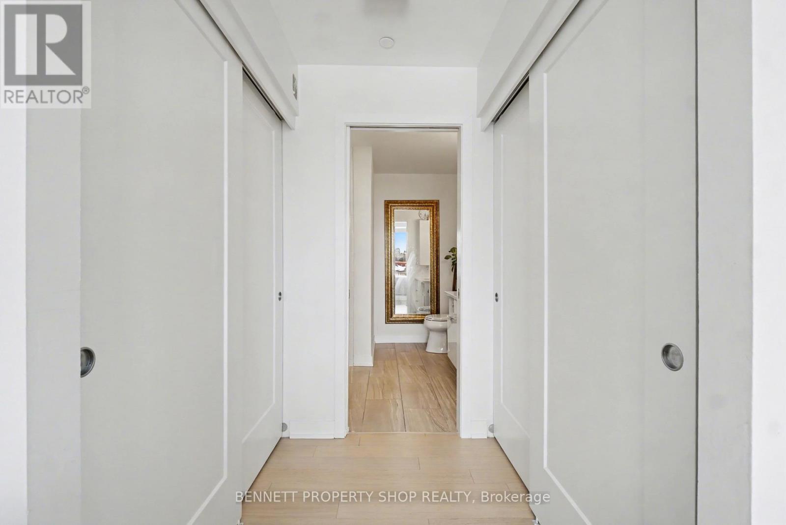 510 - 570 De Mazenod Avenue