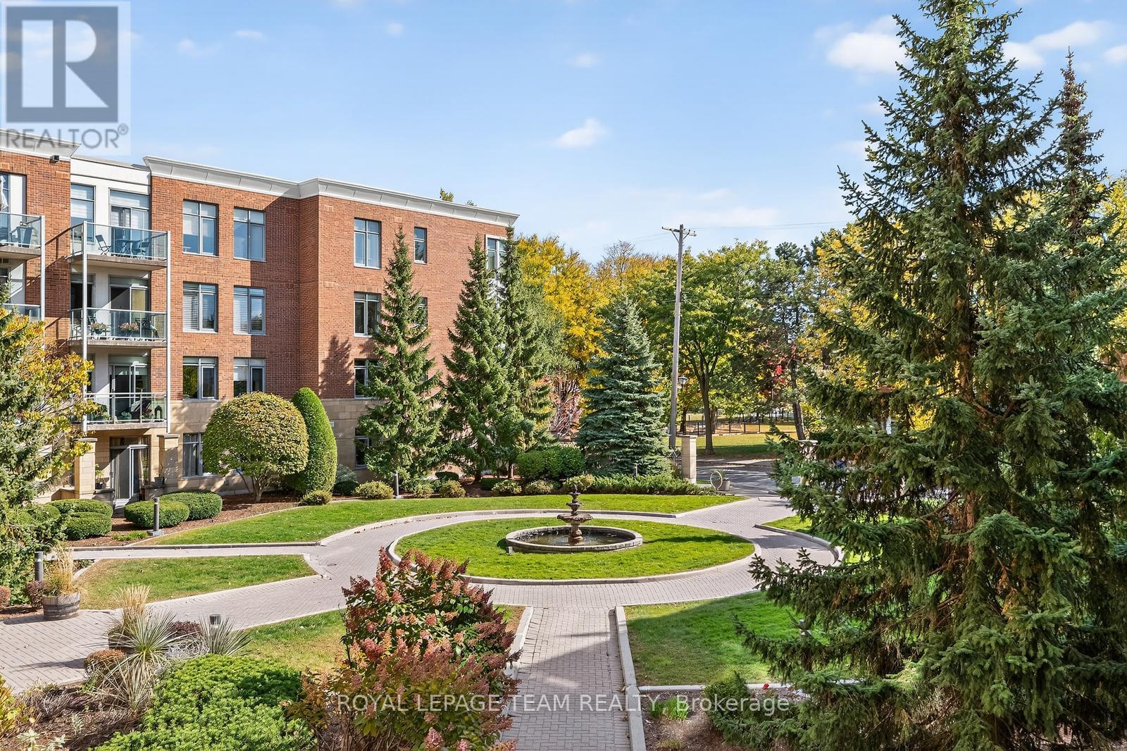 230 - 205 Bolton Street