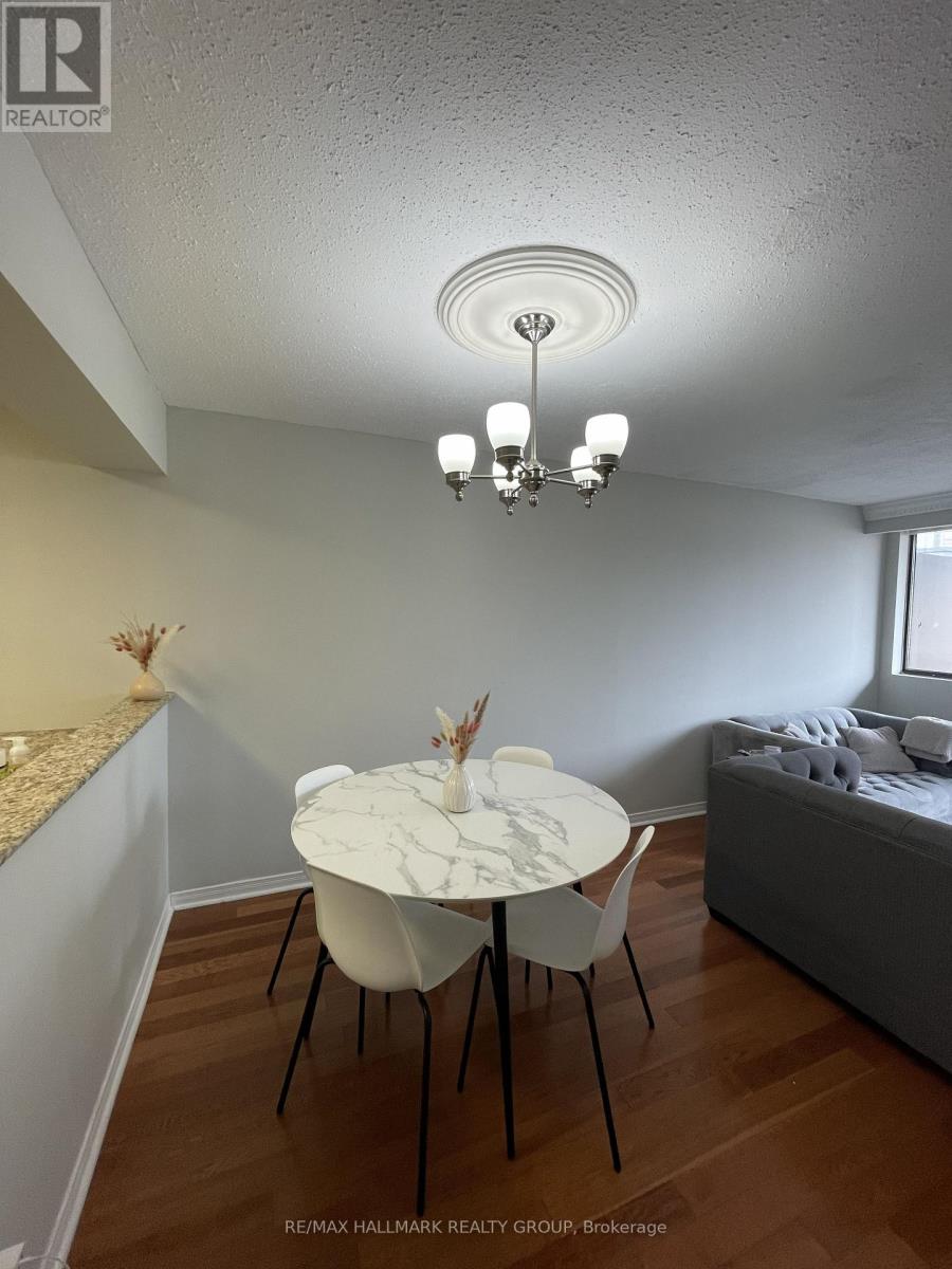 301 - 154 Nelson Street