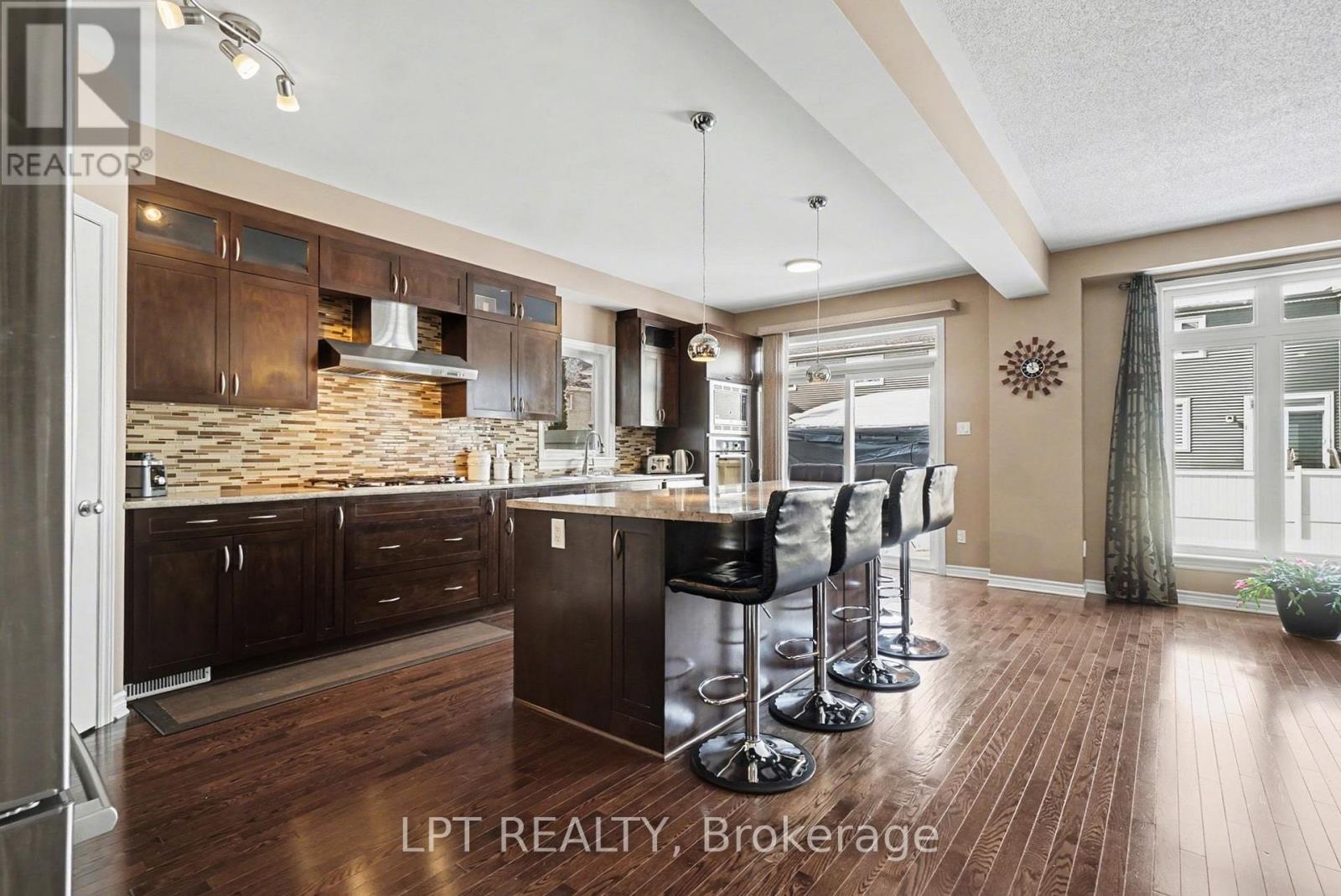 269 Gracewood Crescent