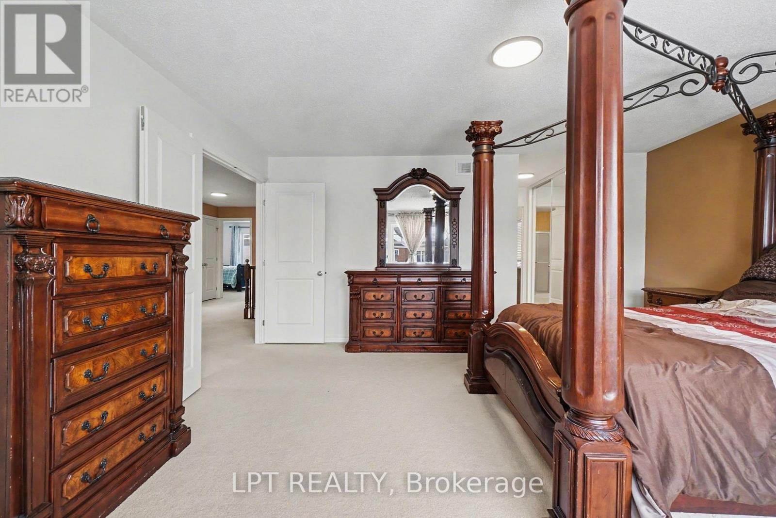 269 Gracewood Crescent