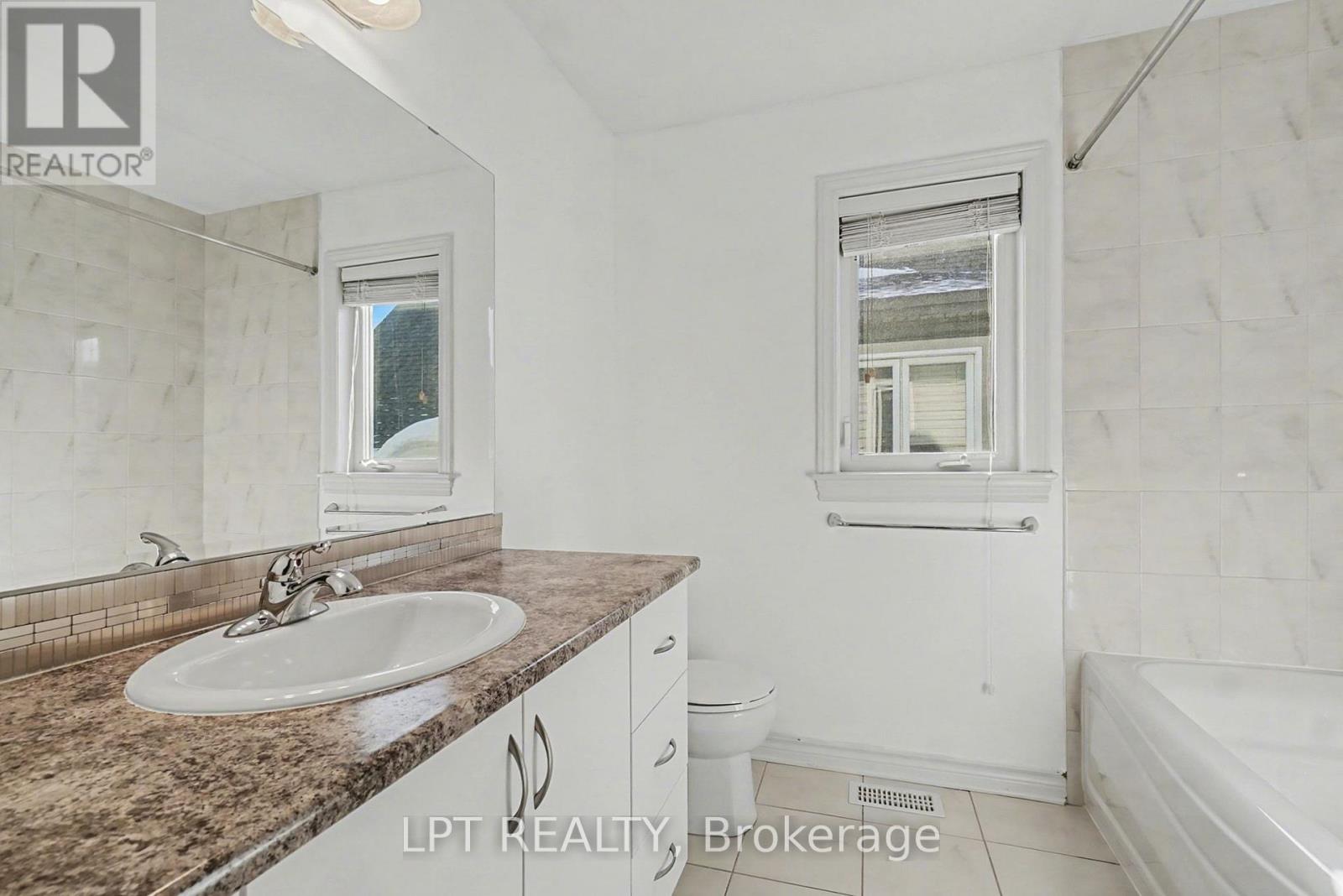 269 Gracewood Crescent