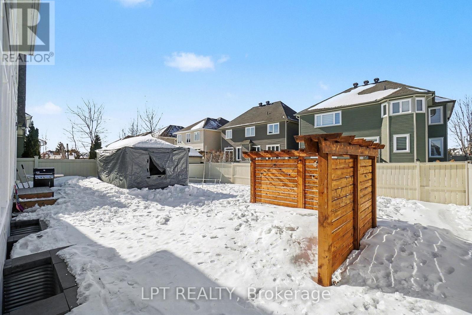 269 Gracewood Crescent