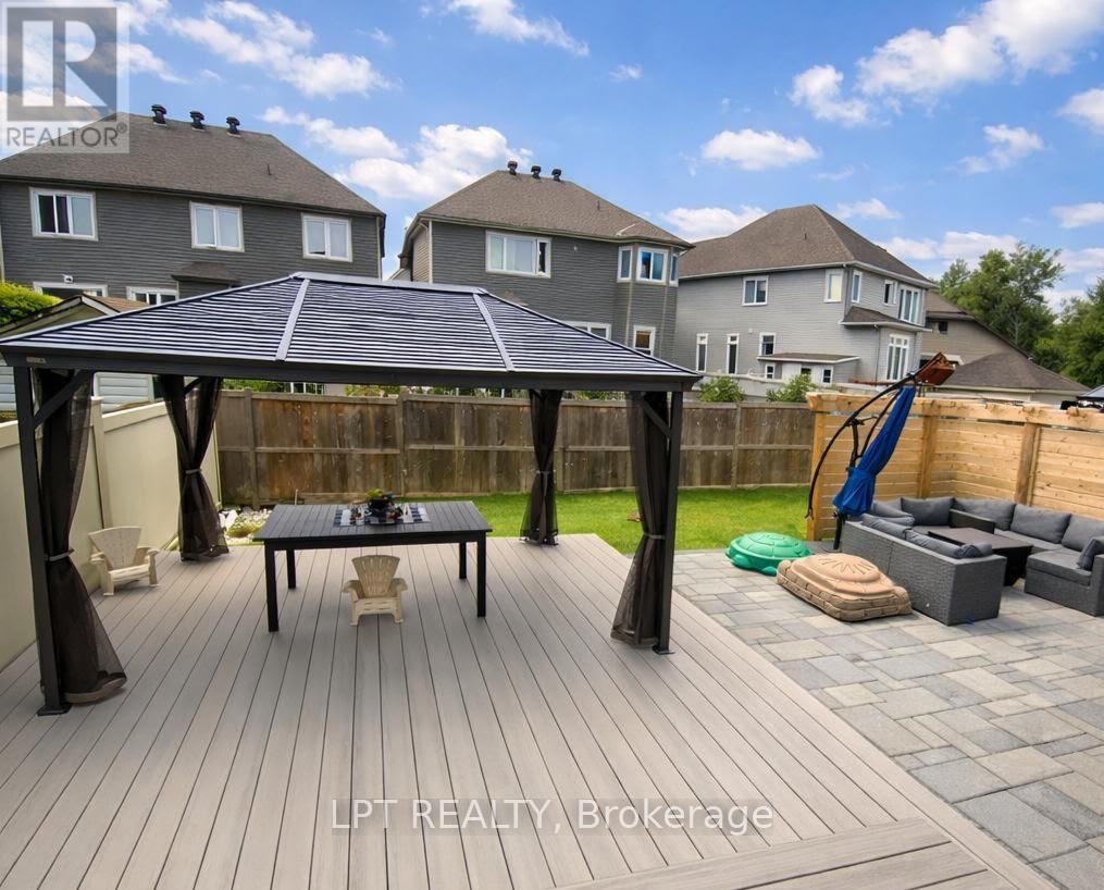 269 Gracewood Crescent