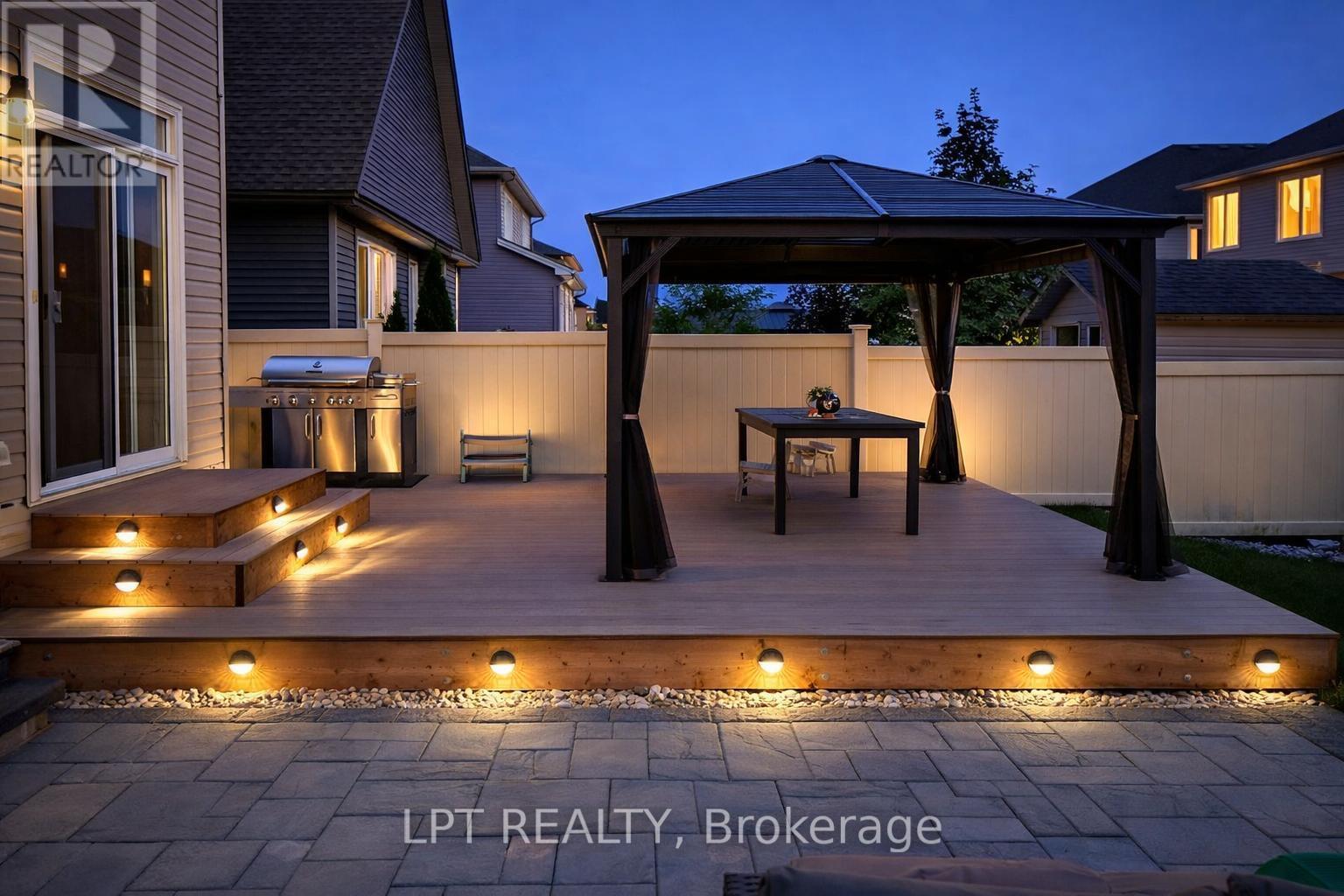 269 Gracewood Crescent