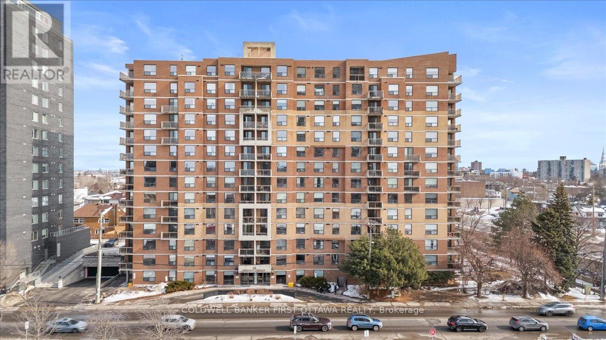 1403 - 215 Parkdale Avenue