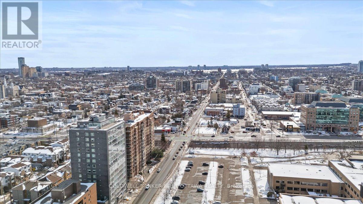 1403 - 215 Parkdale Avenue