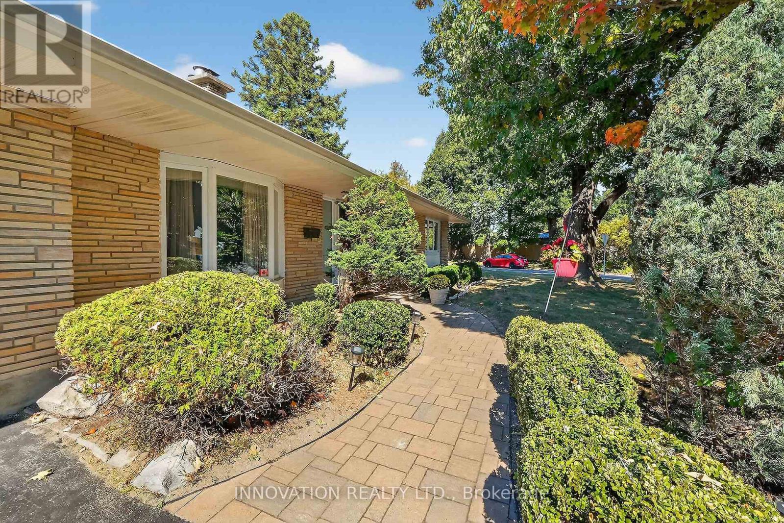 1951 Garfield Avenue N