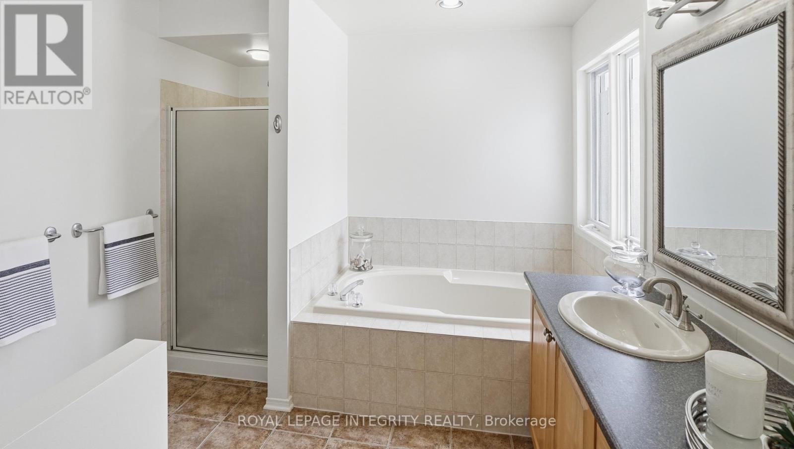 20 Farmfield Crescent