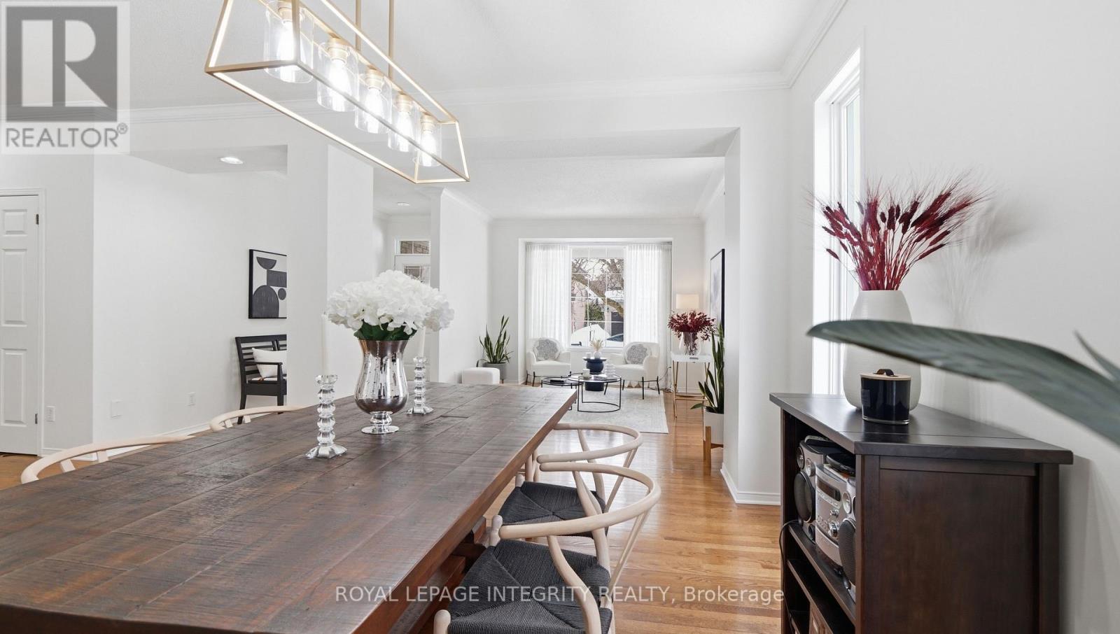 20 Farmfield Crescent