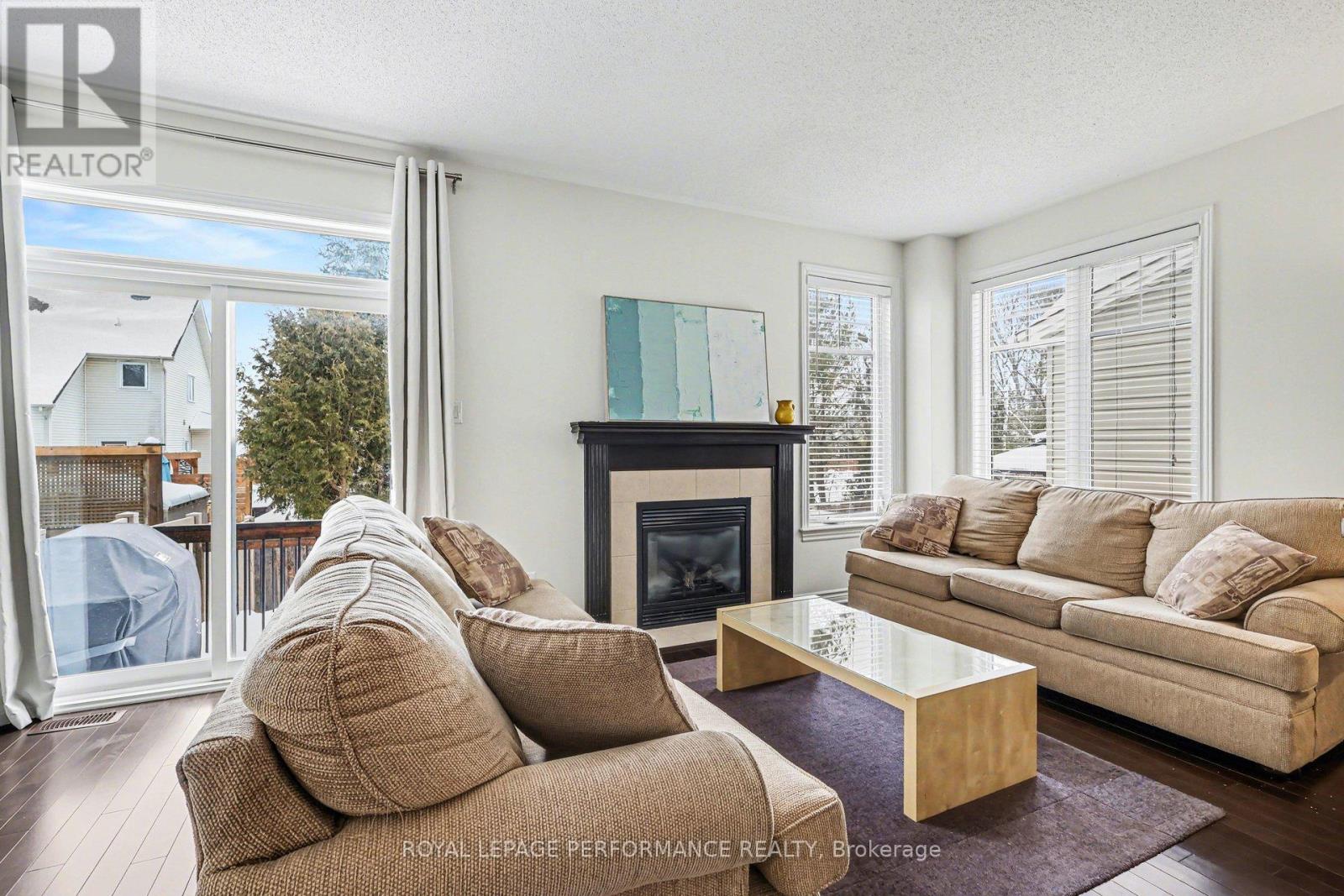 810 White Alder Avenue