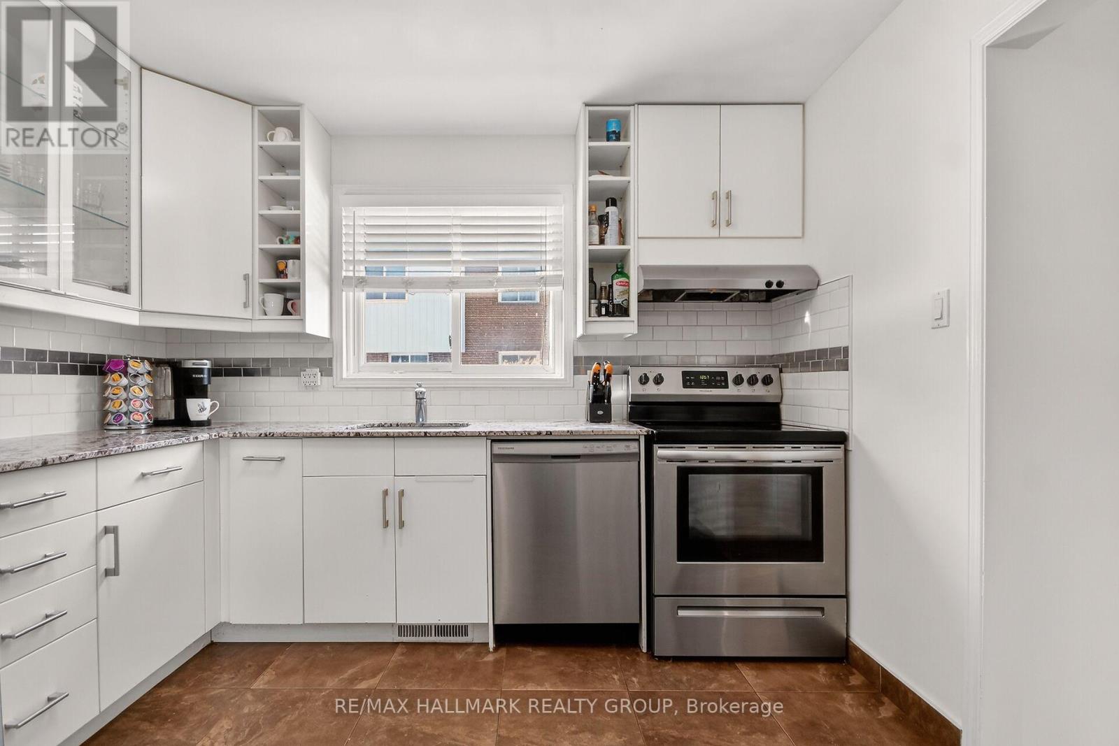 23 - 1821 Walkley Road