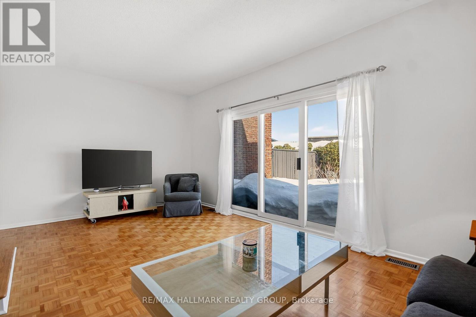 23 - 1821 Walkley Road