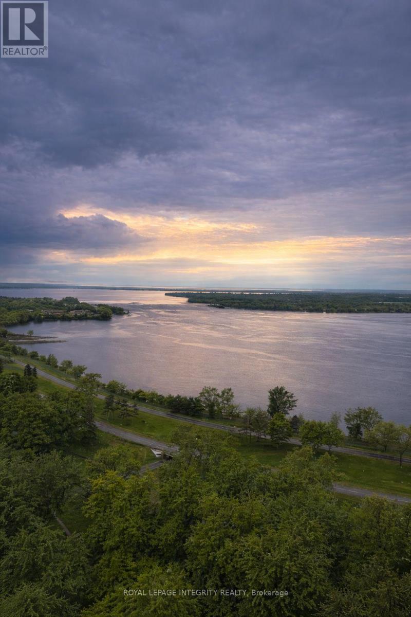 2608 - 1025 Richmond Road