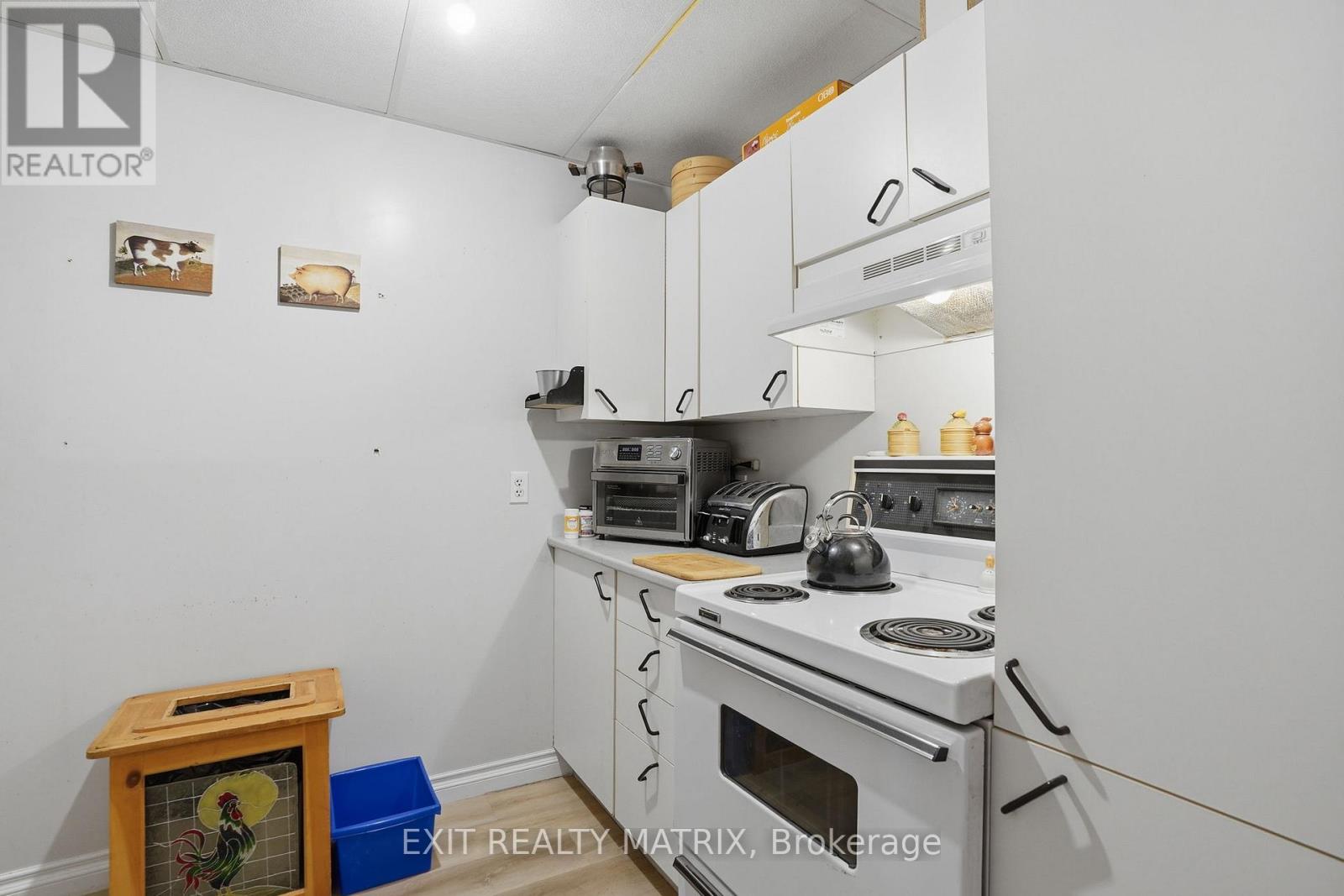 8150 Montee Lemieux Road