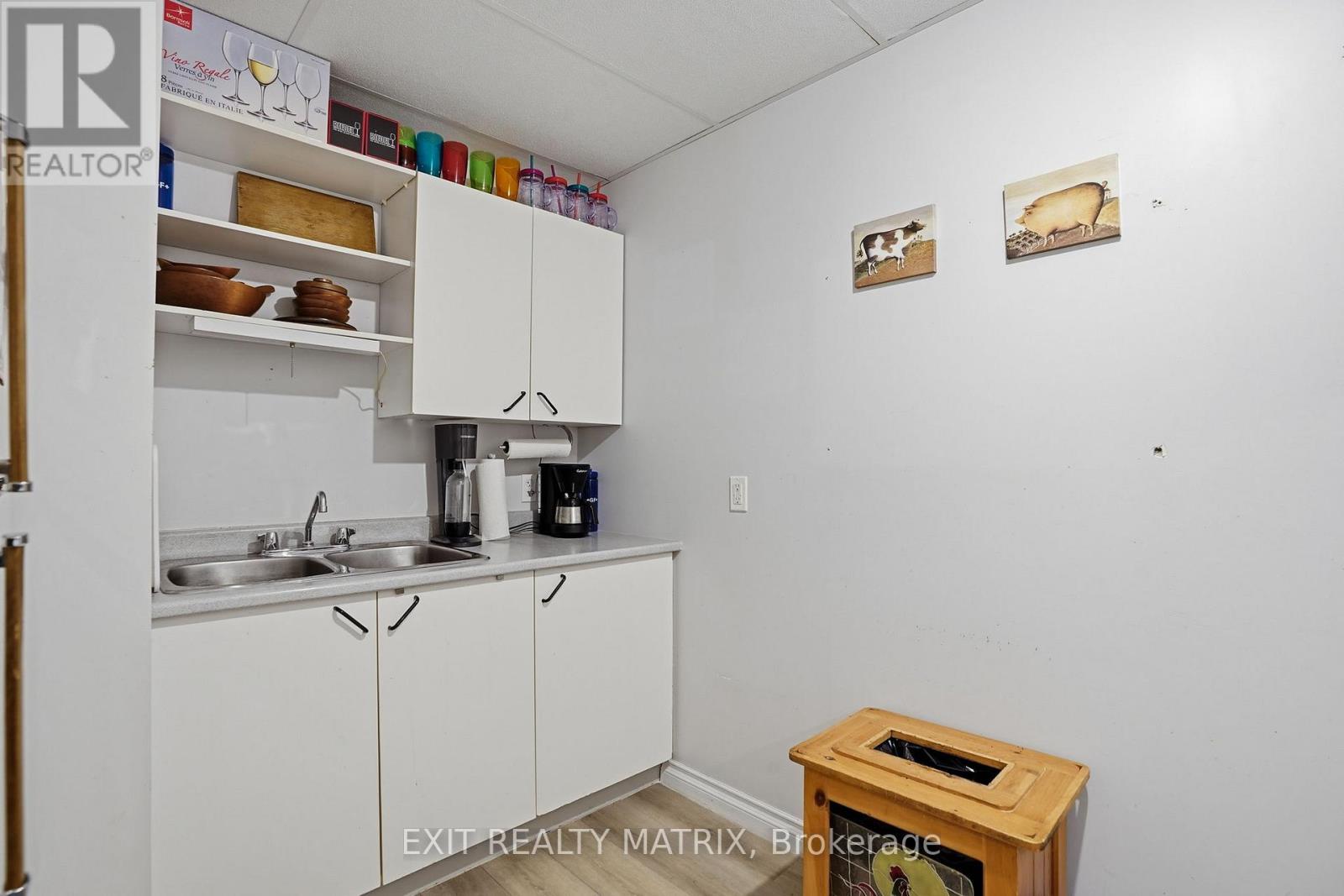 8150 Montee Lemieux Road