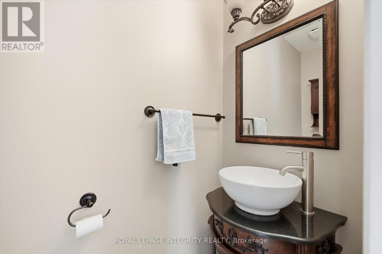 1735 Bonaventure Terrace