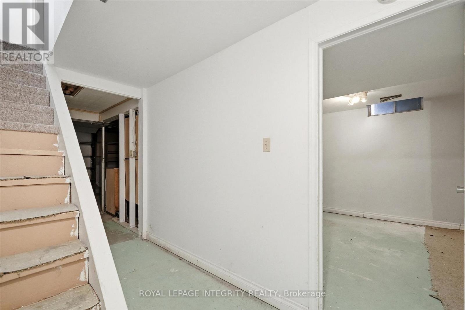 1735 Bonaventure Terrace