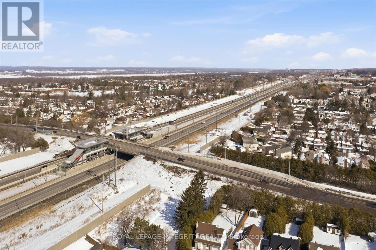 1735 Bonaventure Terrace