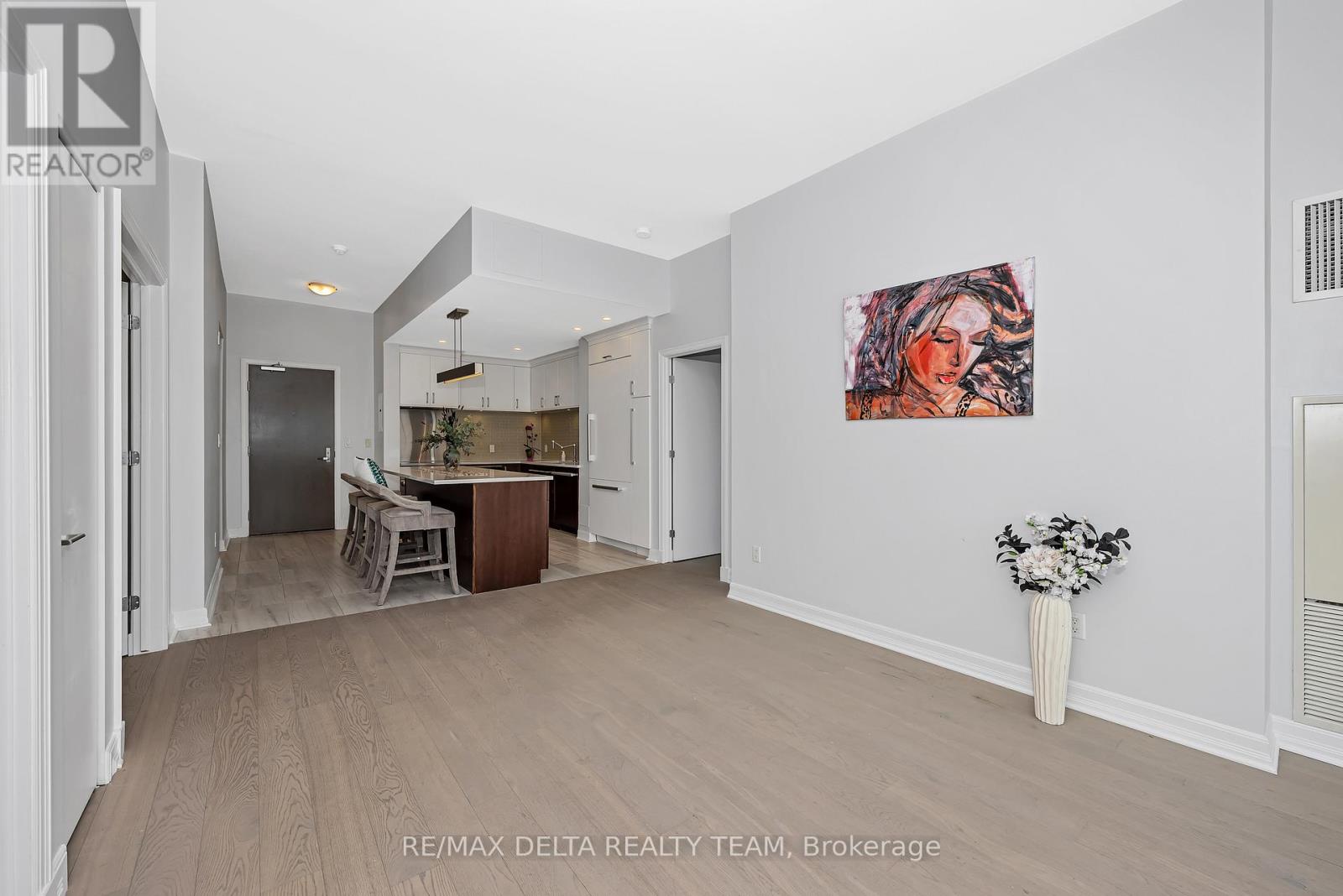 1202 - 200 Besserer Street