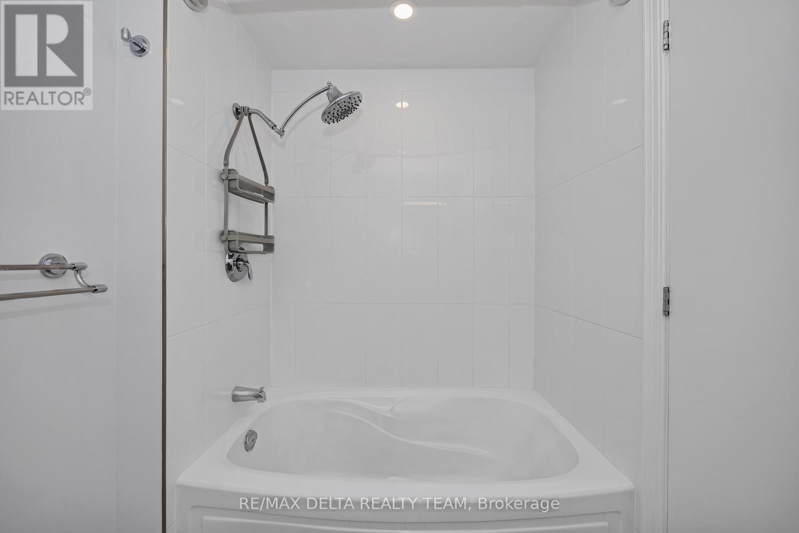 1202 - 200 Besserer Street