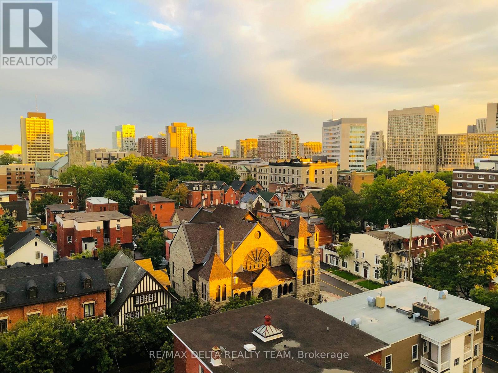 1202 - 200 Besserer Street