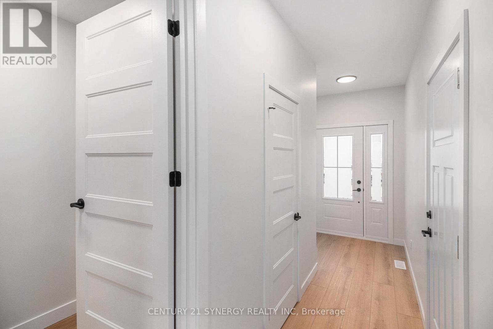 2733 Lancaster Road, Unit 121