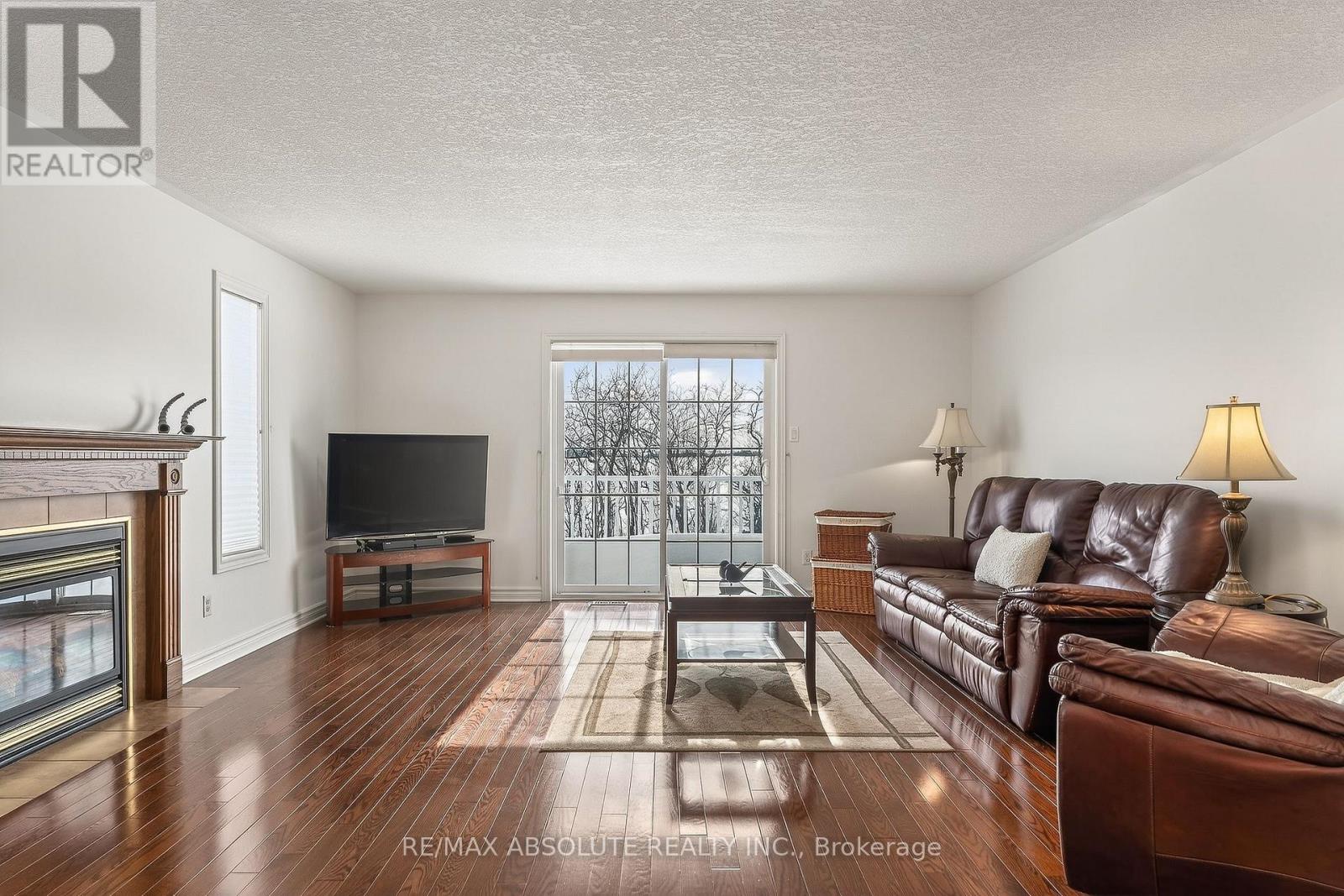 192 Fairbairn Bros Street