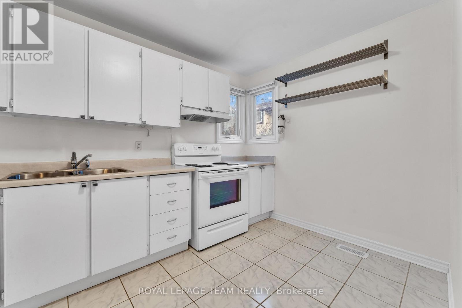 61 - 3344 Uplands Drive