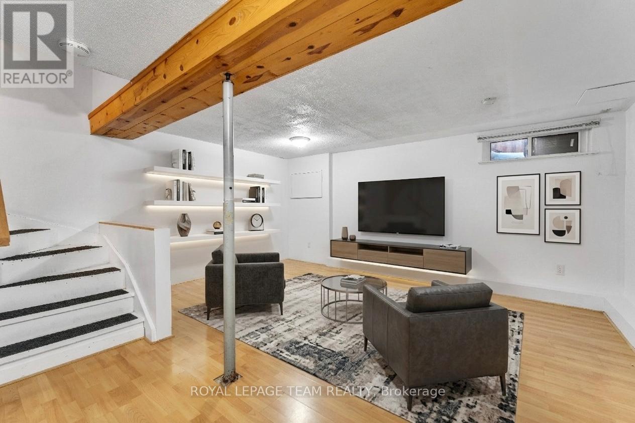 61 - 3344 Uplands Drive