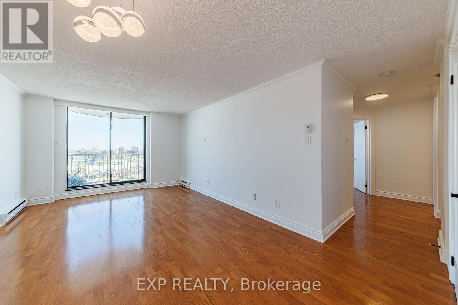 1004 - 1440 Heron Road