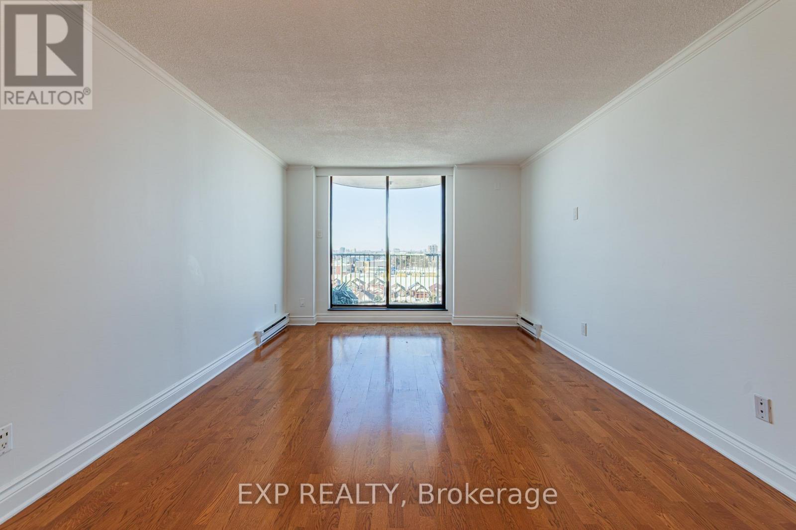 1004 - 1440 Heron Road