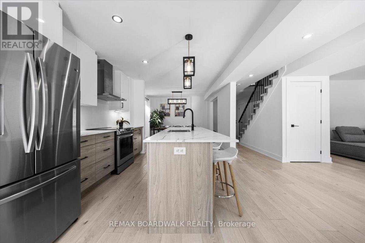 1535 Kamouraska Circle