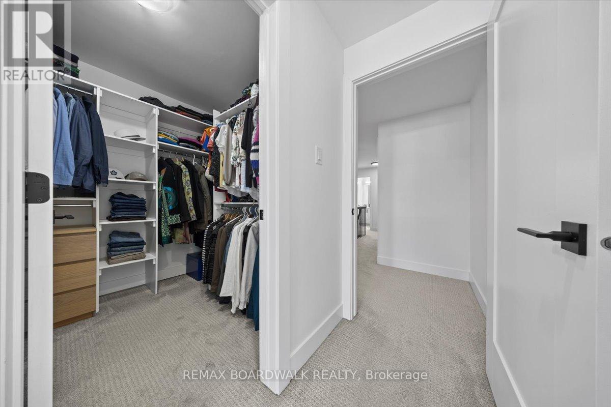 1535 Kamouraska Circle